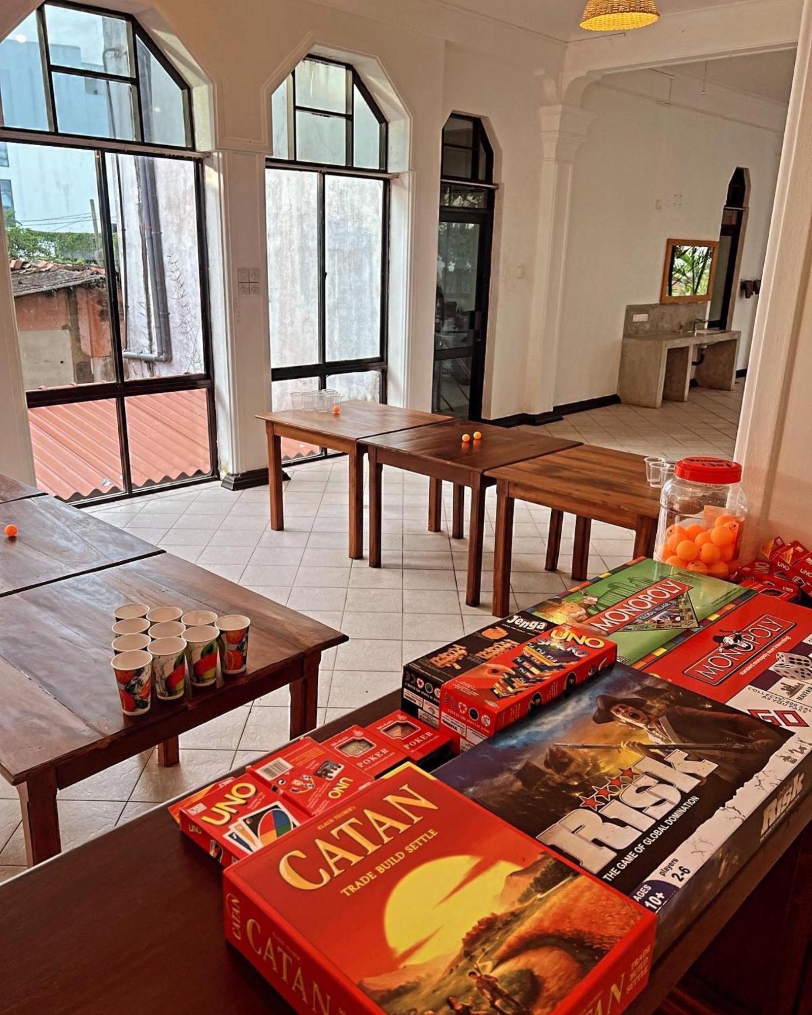 Hummus Hostel Hikkaduwa Exterior foto